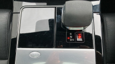 Land Rover Range Rover Velar 2.0 D200 R-Dynamic HSE 5dr Auto Diesel Estate